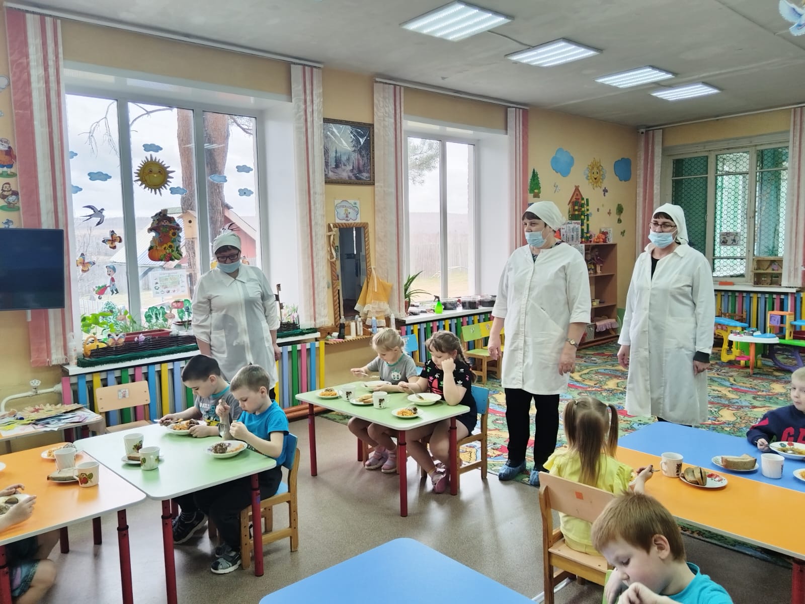 Проверка организации питания в столовой на дошкольном уровне образования от 18.04.2025 г..